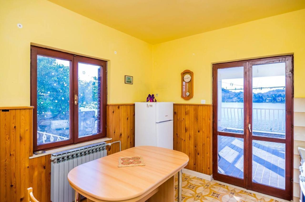 Violic Apartments Затон Экстерьер фото