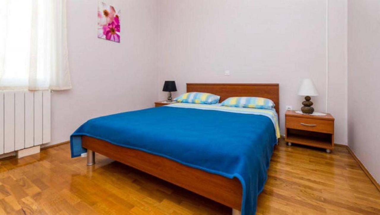Violic Apartments Затон Экстерьер фото
