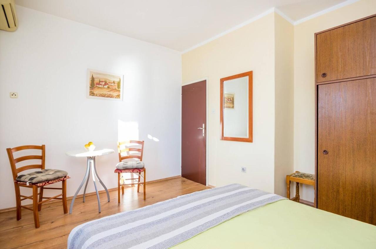 Violic Apartments Затон Экстерьер фото